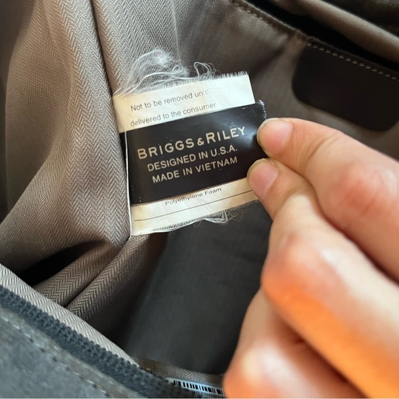 Briggs & Riley Kinzie Street Horizontal Tote Travel Bag - Picture 12 of 16